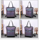 Mochila Holográfica Luminosa 15 Polegadas - Geométrica Premium Feminina - Loja Holoo
